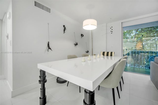5 of 26 - 6801 Indian Creek Dr 304, Miami Beach, FL