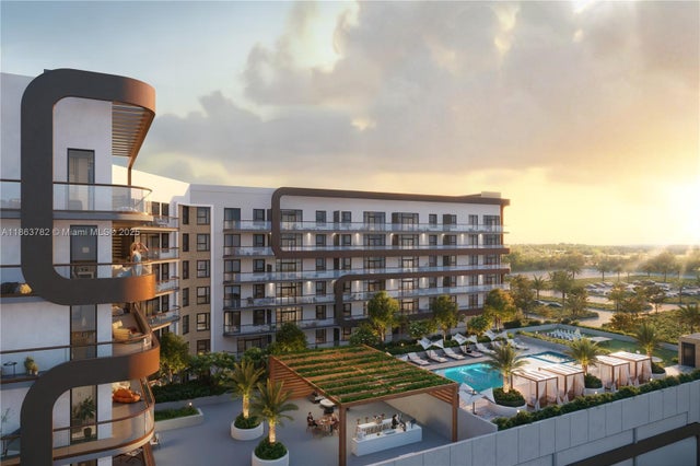4 of 19 - 218 Se 7th St 513, Hallandale Beach, FL