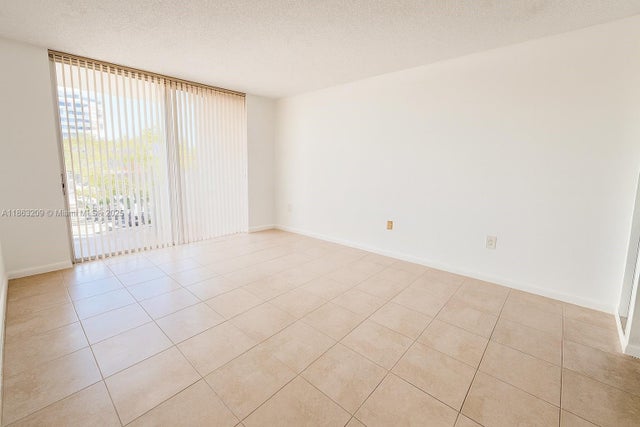 5 of 10 - 1300 Ne Miami Gardens Dr 219e, Miami, FL