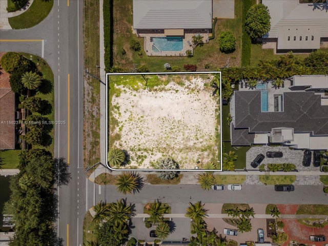 5 of 9 - 498 Ne 10th St, Boca Raton, FL
