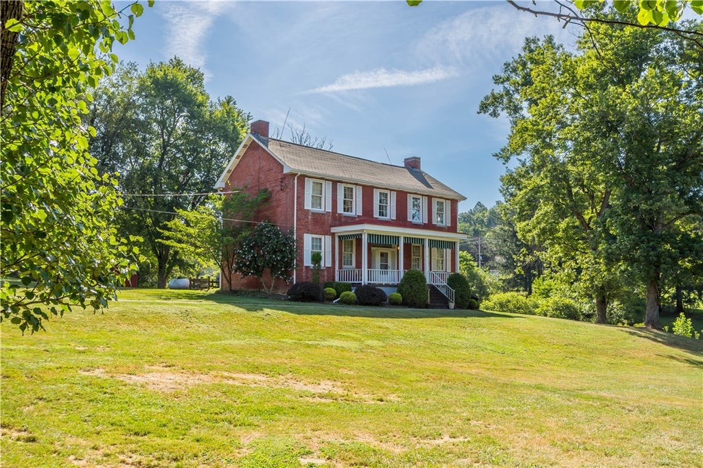 622 Route 519, Somerset