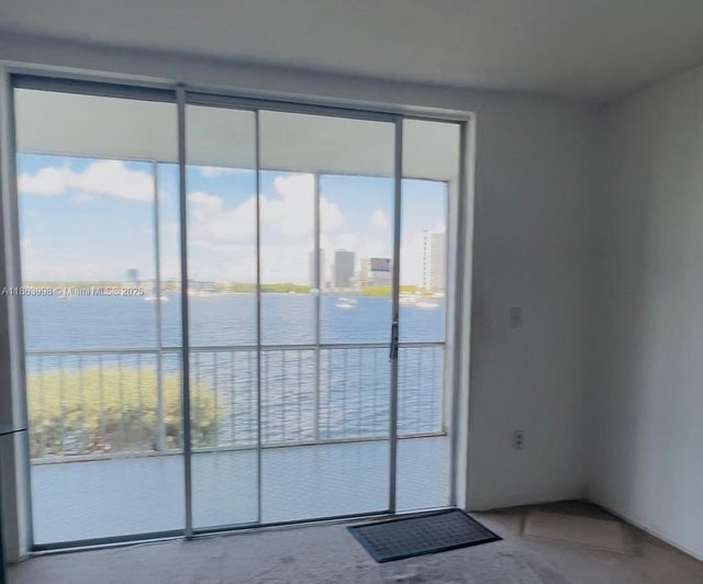 1 of 10 - 3000 Marcos Dr P311, Aventura, FL