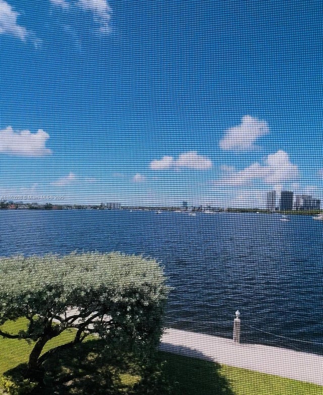 3 of 10 - 3000 Marcos Dr P311, Aventura, FL
