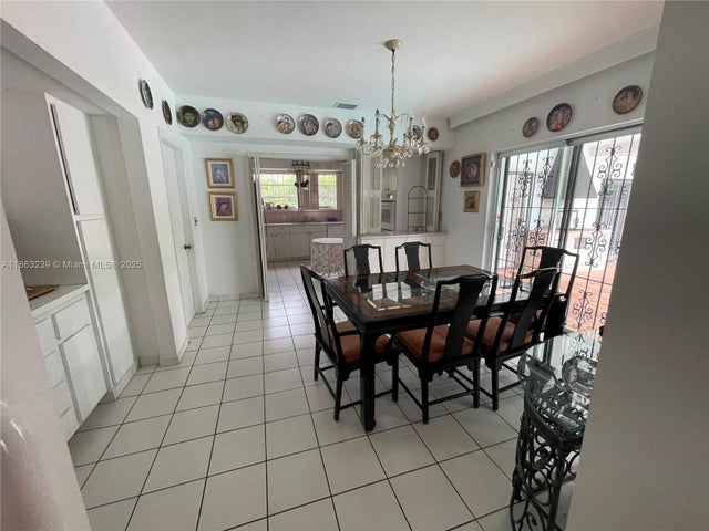 4 of 13 - 1535 Mercado Ave, Coral Gables, FL
