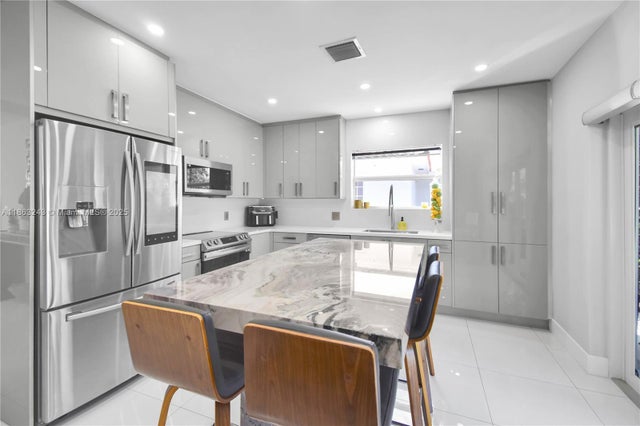 5 of 56 - 14441 S Biscayne River Rd, Miami, FL