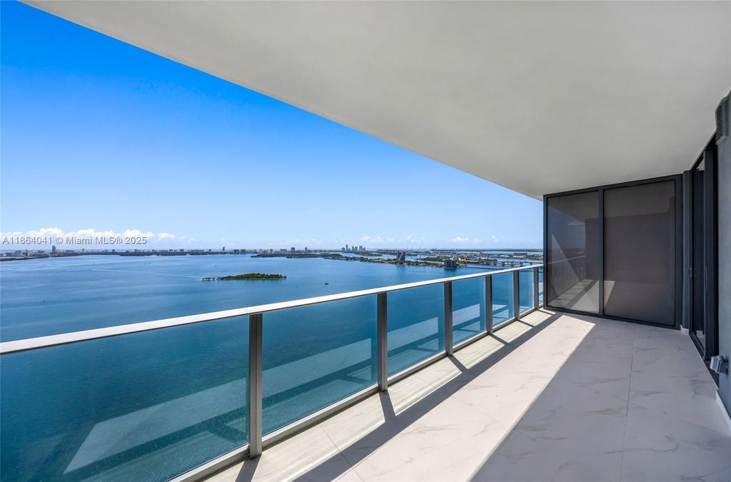 700 Ne 24th Street 3204, Miami
