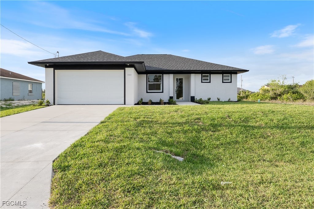 3220 56th St W, LEHIGH ACRES