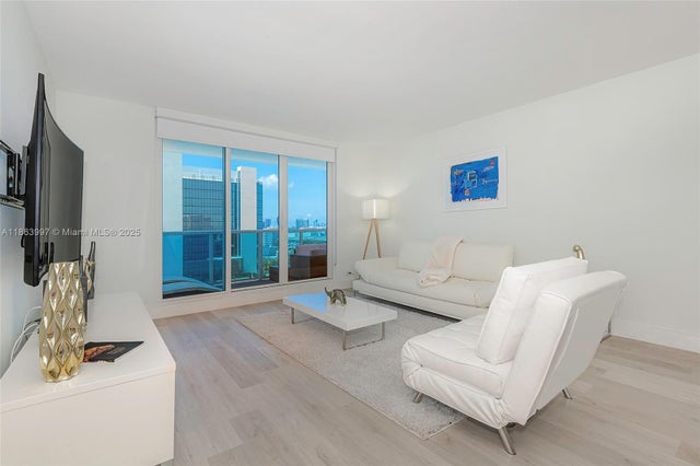 5 of 29 - 2301 Collins Ave 1505, Miami Beach, FL