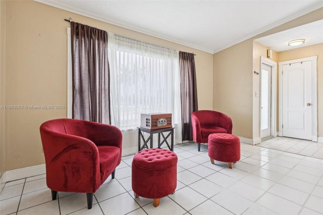 5 of 63 - 11121 Sw 162nd Ter, Miami, FL