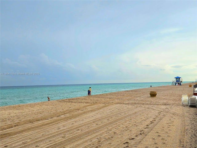 2 of 29 - 3505 S Ocean Dr 1502, Hollywood, FL