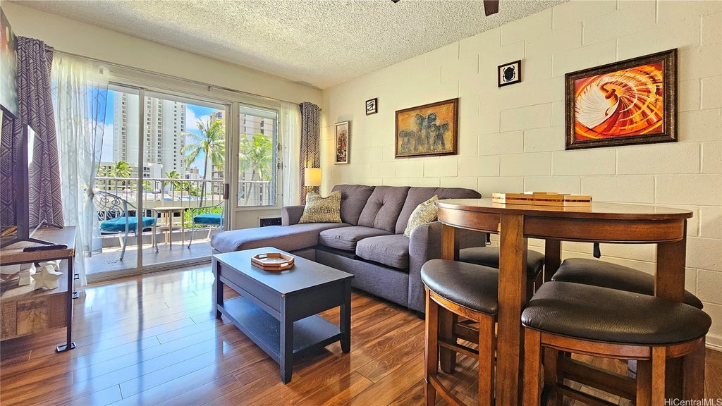 (unit #502) 955 Ala Lilikoi Street, Honolulu