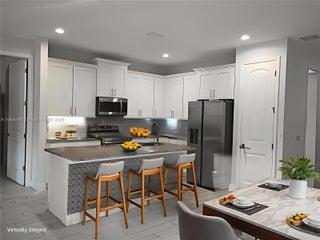 Photo of Listing #A11864166