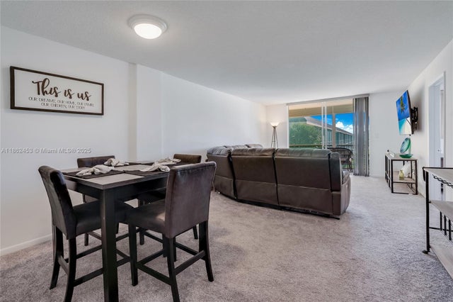 3 of 15 - 4502 N Federal Hwy 334d, Lighthouse Point, FL
