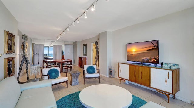 5 of 24 - 1500 S Ocean Dr 12h, Hollywood, FL