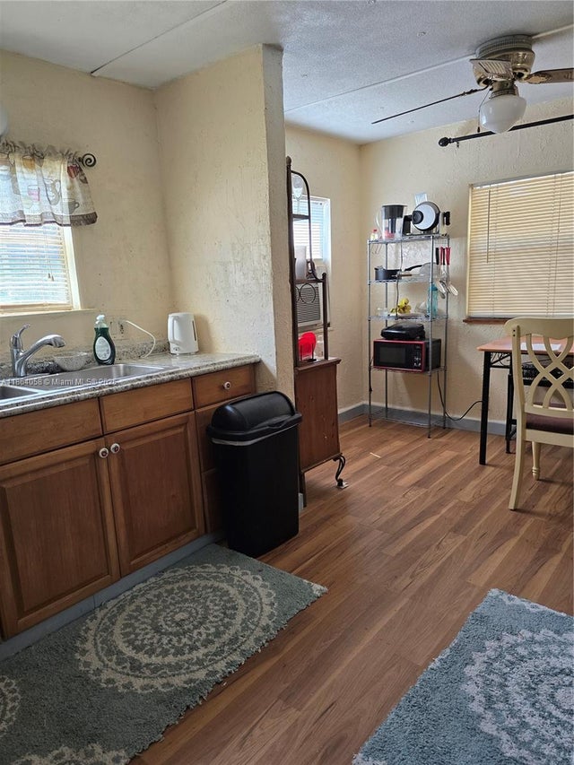 4 of 14 - 13371 Sw 9th Ct, Davie, FL