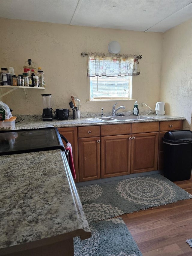 5 of 14 - 13371 Sw 9th Ct, Davie, FL
