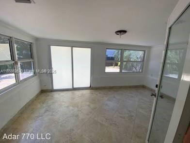 2 of 7 - 804 Ne 2nd St, Hallandale Beach, FL