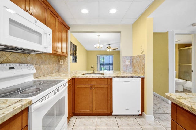 2 of 46 - 10332 Sunrise Lakes Blvd 206, Sunrise, FL