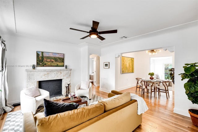 5 of 25 - 244 Nw 44th St, Miami, FL