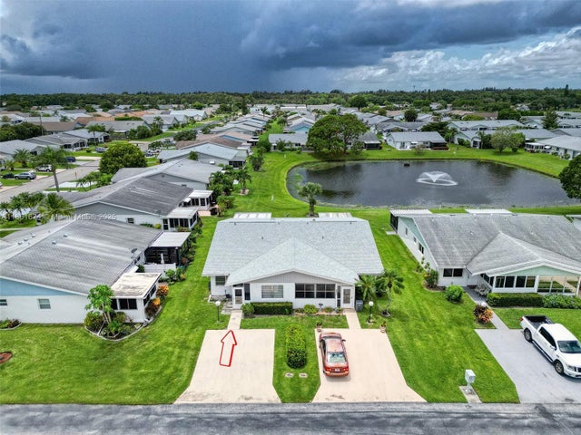 5 of 40 - 3319 Americo Dr, West Palm Beach, FL