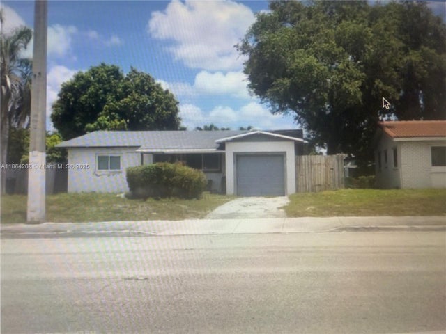 2 of 47 - 6727 Sheridan St, Hollywood, FL