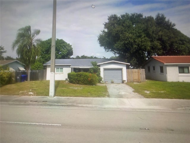 3 of 47 - 6727 Sheridan St, Hollywood, FL
