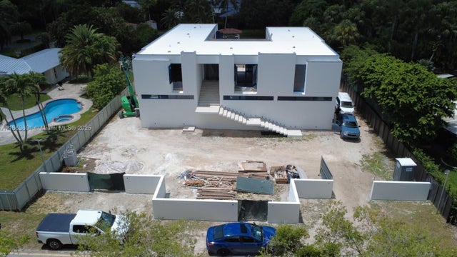 1 of 37 - 13050 Sw 103 Ave, Miami, FL