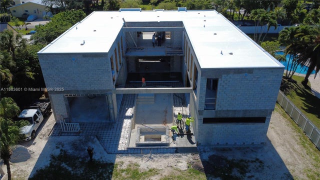 5 of 37 - 13050 Sw 103 Ave, Miami, FL