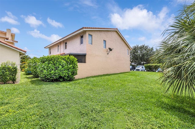 5 of 31 - 4299 Coral Springs Dr 3a, Coral Springs, FL