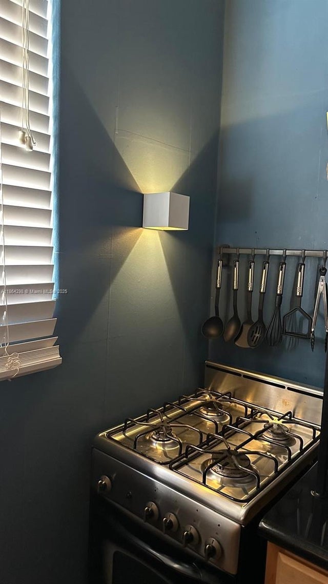 5 of 8 - 750 Jefferson Ave 4, Miami Beach, FL
