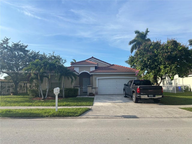 1 of 35 - 18581 Nw 23rd St, Pembroke Pines, FL