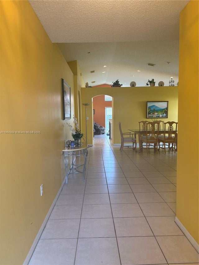 2 of 35 - 18581 Nw 23rd St, Pembroke Pines, FL