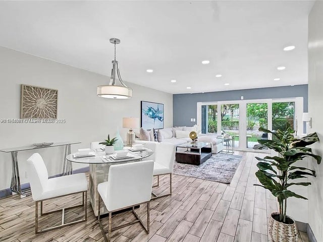 4 of 18 - 20416 Ne 34th Ct 17, Aventura, FL