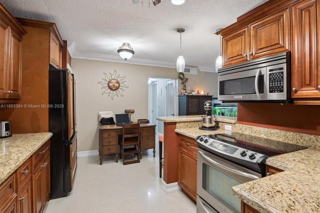 2 of 14 - 5900 Ne 22nd Way 802, Fort Lauderdale, FL