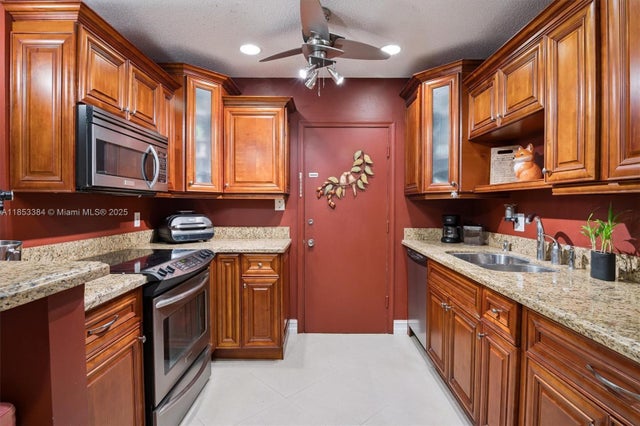3 of 14 - 5900 Ne 22nd Way 802, Fort Lauderdale, FL