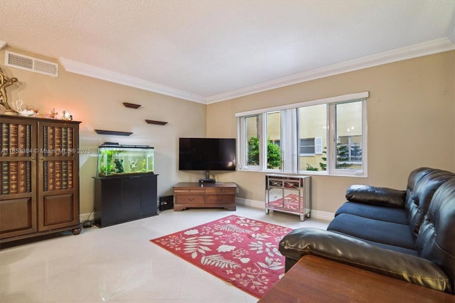 5 of 14 - 5900 Ne 22nd Way 802, Fort Lauderdale, FL