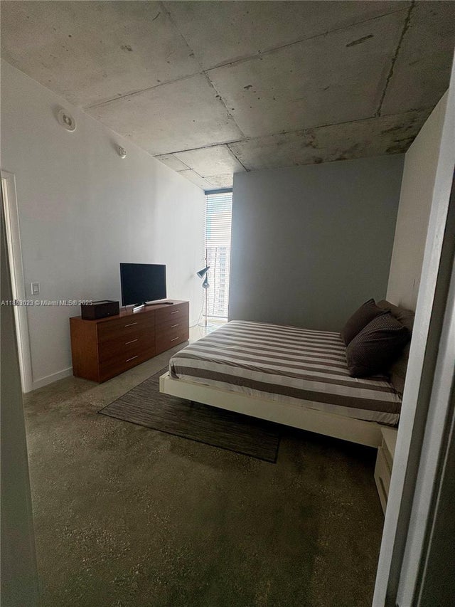 5 of 11 - 151 Se 1st St 2401, Miami, FL