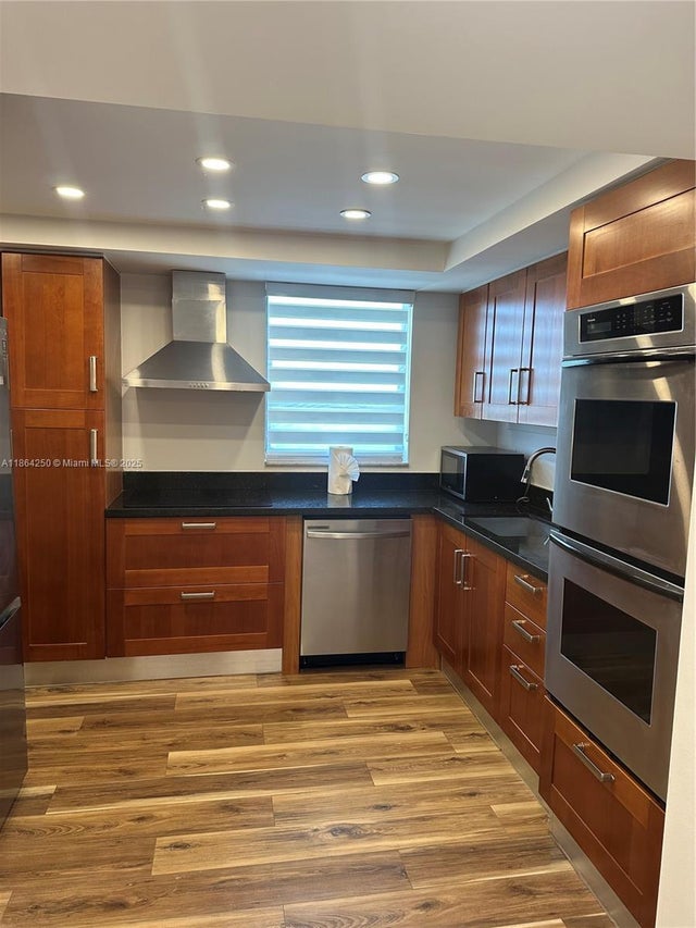 5 of 18 - 66 Valencia Ave Ph1c, Coral Gables, FL
