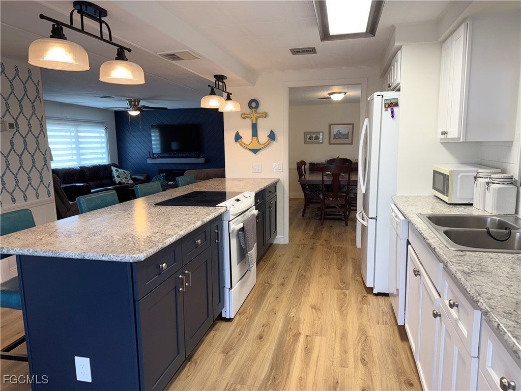 5513 Sir Walter Way, NORTH FORT MYERS