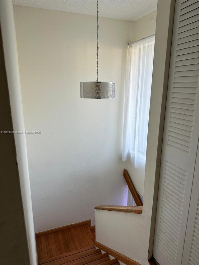 4 of 45 - 11208 Sw 67th Ter, Miami, FL