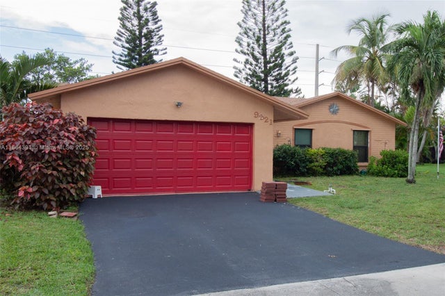 2 of 33 - 9321 Nw 43rd Mnr, Sunrise, FL