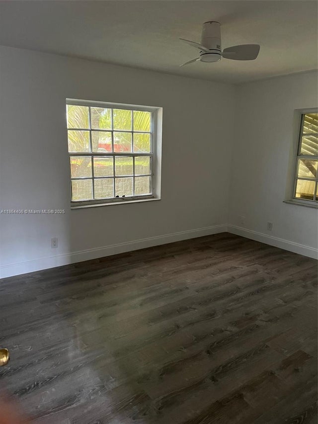 2 of 25 - 802 S 24th Ave, Hollywood, FL