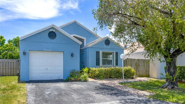 1 of 29 - 10048 Sw 222nd St, Cutler Bay, FL