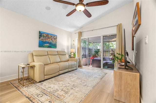 3 of 29 - 10048 Sw 222nd St, Cutler Bay, FL