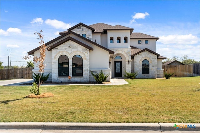 1052 Parkview Dr Way, Salado