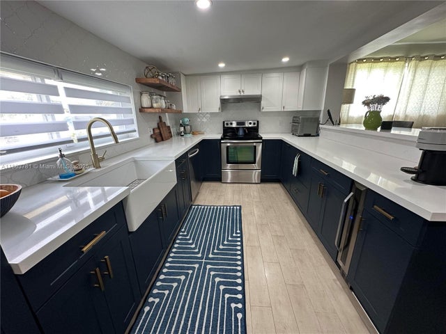 4 of 25 - 7310 Sw 31st St, Miami, FL
