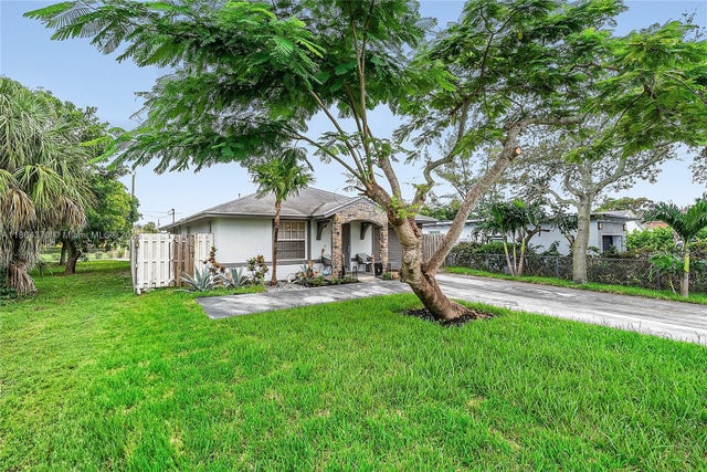 1 of 36 - 31 Sw 11th Ave, Delray Beach, FL