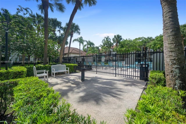 2 of 26 - 530 S Park Rd 18-11, Hollywood, FL