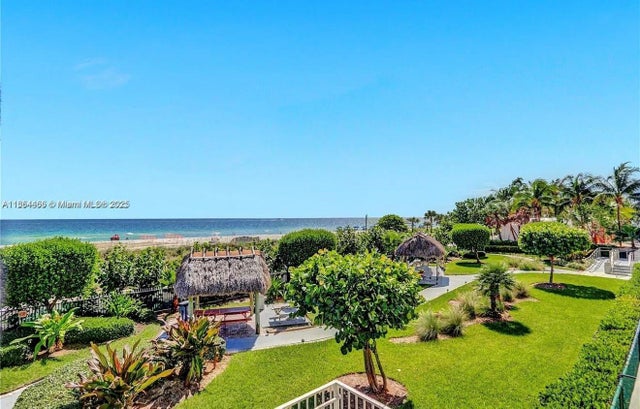 5 of 21 - 6423 E Collins Ave 206, Miami Beach, FL