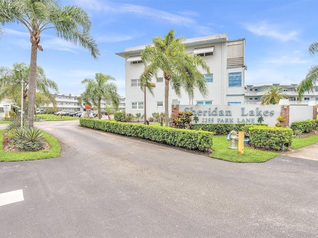 1 of 50 - 2300 Park Ln 105, Hollywood, FL